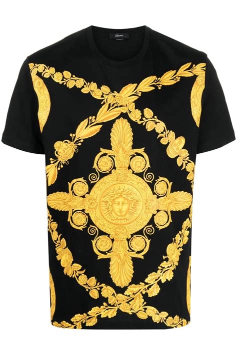 versace t shirts xxxl manchester uk|Versace t shirt.